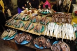 Знаменитый рыбный рынок в Пусане.